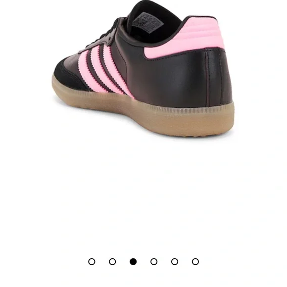 Adidas Unisex Black and Pink Samba Messi JP7845 - Picture 4 of 9